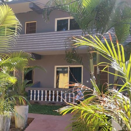 Cocks Town Hotel Arambol Luaran gambar