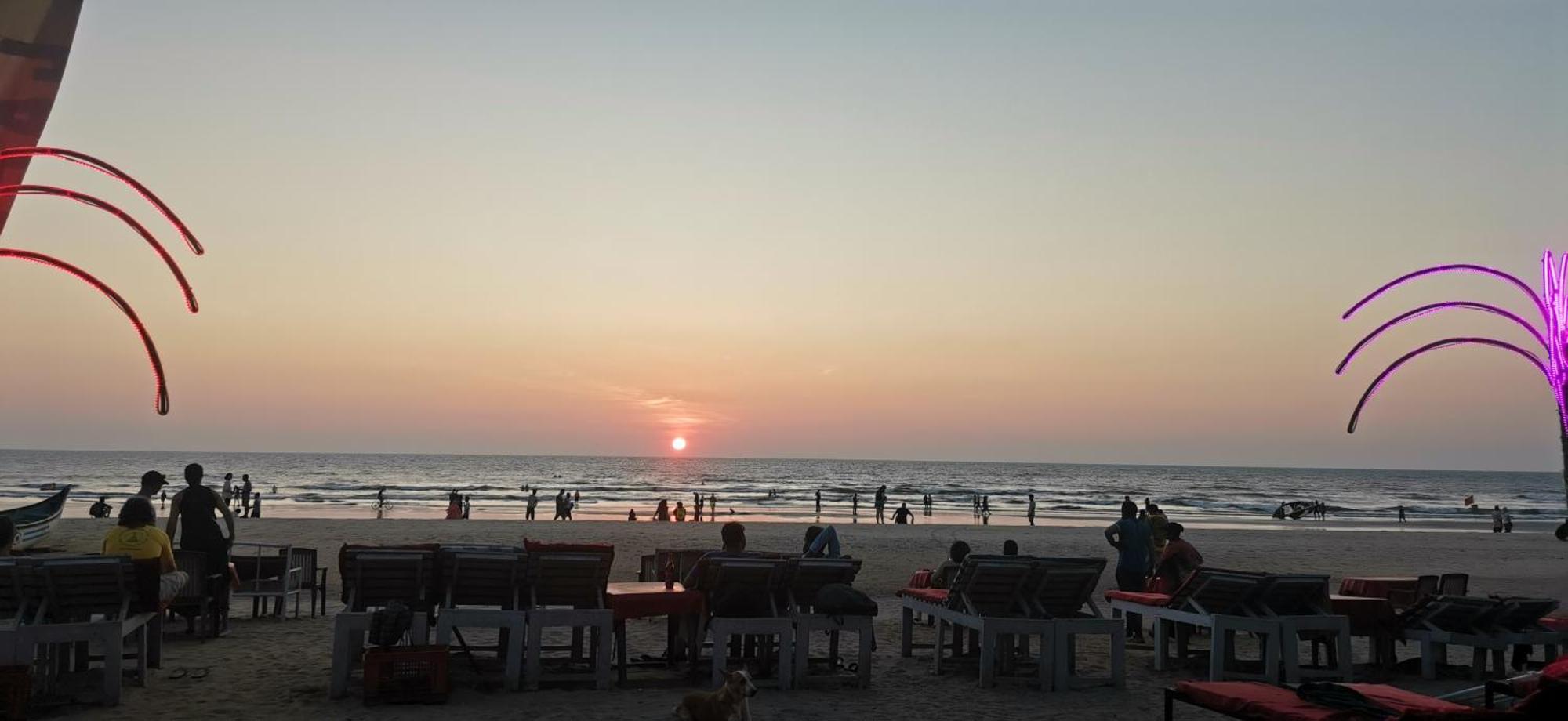 Cocks Town Hotel Arambol Luaran gambar